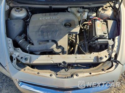 Zdjęcie 11 z 12 samochodu: 2010 CHEV MALIBU LS VIN:1G1ZB5EB1AF203110 - miniatura