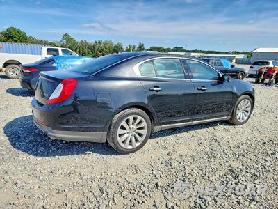 Trzecie zdjęcie samochodu z tyłu: 2013 LINCOLN MKS VIN:1LNHL9DK0DG602030 - miniatura
