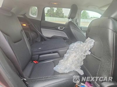Zdjęcie 11 z 13 samochodu: 2022 JEEP COMPASS LATITUDE VIN:3C4NJDBB4NT124338 - miniatura