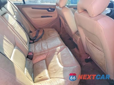 Zdjęcie 10 z 12 samochodu: 2001 VOLVO S60 VIN:YV1RS61R212067796 - miniatura