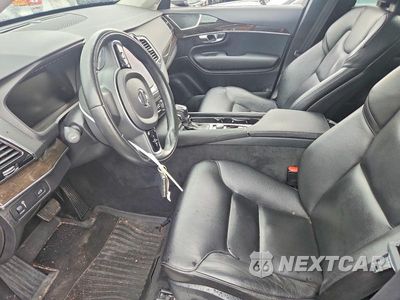 Zdjęcie 7 z 14 samochodu: 2018 VOLVO XC90 T6 VIN:YV4A22PK0J1208177 - miniatura