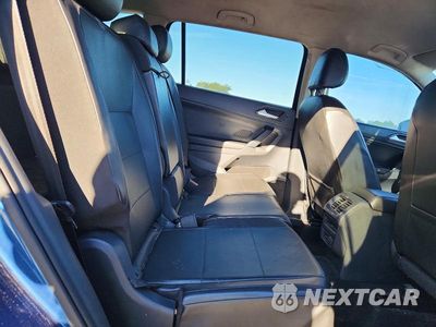 Zdjęcie 11 z 13 samochodu: 2018 VOLKSWAGEN TIGUAN SE VIN:3VV3B7AX0JM003878 - miniatura