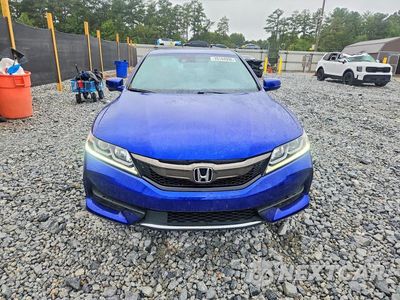 Piąte zdjęcie samochodu w środku: 2017 HONDA ACCORD EX VIN:1HGCT1B5XHA001330 - miniatura