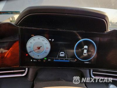 Zdjęcie 9 z 12 samochodu: 2023 HYUNDAI ELANTRA LIMITED VIN:KMHLN4AJ1PU045749 - miniatura
