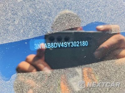 Zdjęcie 12 z 12 samochodu: 2025 NISSAN SENTRA SR VIN:3N1AB8DV4SY302180 - miniatura