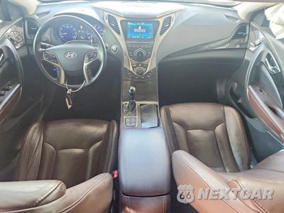 Zdjęcie 8 z 12 samochodu: 2013 HYUNDAI AZERA BASE VIN:KMHFH4JG6DA215982 - miniatura
