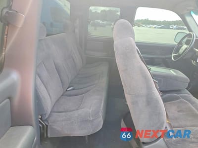 Zdjęcie 10 z 12 samochodu: 2000 CHEVROLET SILVERADO C1500 VIN:2GCEC19T6Y1225006 - miniatura