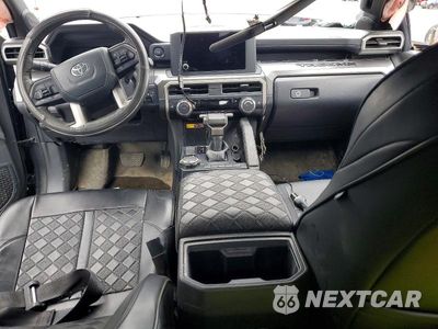 Zdjęcie 8 z 12 samochodu: 2024 TOYOTA TACOMA SR5 VIN:3TMLB5JN7RM025907 - miniatura