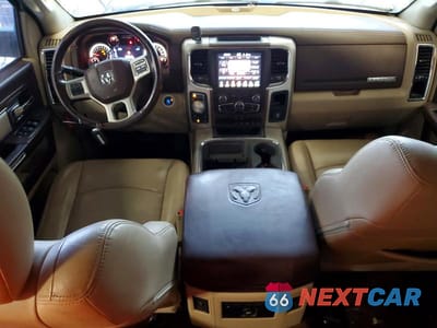 Zdjęcie 8 z 12 samochodu: 2016 RAM 1500 LARAMIE VIN:1C6RR7NT4GS315155 - miniatura
