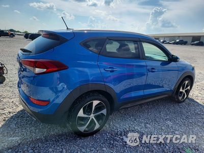Trzecie zdjęcie samochodu z tyłu: 2016 HYUNDAI TUCSON SPORT VIN:KM8J3CA22GU184515 - miniatura