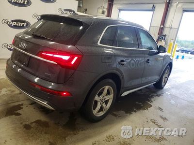 Trzecie zdjęcie samochodu z tyłu: 2021 AUDI Q5 PREMIUM VIN:WA1AAAFY5M2115346 - miniatura