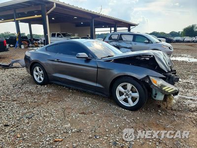 Czwarte zdjęcie samochodu z boku: 2015 FORD MUSTANG VIN:1FA6P8TH0F5399063 - miniatura