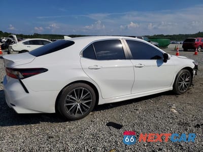 Trzecie zdjęcie samochodu z tyłu: 2024 TOYOTA CAMRY SE VIN:4T1T11AK7RU842352 - miniatura