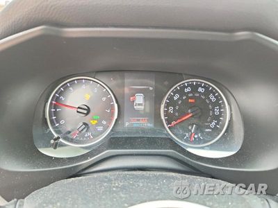Zdjęcie 9 z 14 samochodu: 2019 TOYOTA RAV4 XLE VIN:2T3P1RFV9KC040435 - miniatura