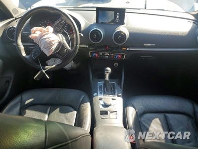 Zdjęcie 8 z 13 samochodu: 2017 AUDI A3 PREMIUM VIN:WAUAUGFFXH1048024 - miniatura