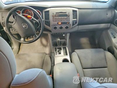 Zdjęcie 8 z 12 samochodu: 2009 TOYOTA TACOMA V6 VIN:5TEUU42NX9Z619966 - miniatura