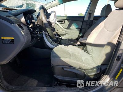 Zdjęcie 7 z 13 samochodu: 2013 HYUNDAI ELANTRA GLS VIN:5NPDH4AE5DH348607 - miniatura