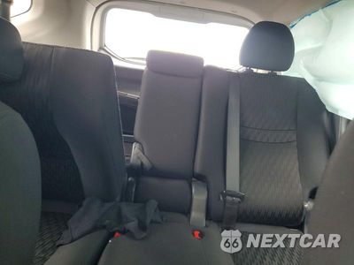 Zdjęcie 10 z 13 samochodu: 2019 NISSAN ROGUE S VIN:5N1AT2MV1KC829377 - miniatura
