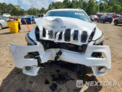 Piąte zdjęcie samochodu w środku: 2016 JEEP CHEROKEE SPORT VIN:1C4PJLAB9GW307168 - miniatura