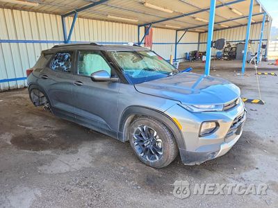 Czwarte zdjęcie samochodu z boku: 2021 CHEVROLET TRAILBLAZER LT VIN:KL79MRSL9MB161865 - miniatura