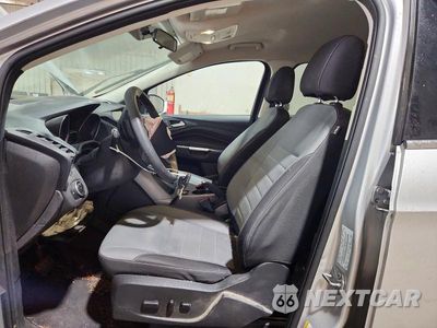 Zdjęcie 7 z 14 samochodu: 2016 FORD ESCAPE SE VIN:1FMCU9G97GUB10987 - miniatura