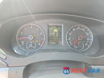 Zdjęcie 9 z 13 samochodu: 2013 VOLKSWAGEN JETTA GLI VIN:3VW4T7AJXDM291096 - miniatura
