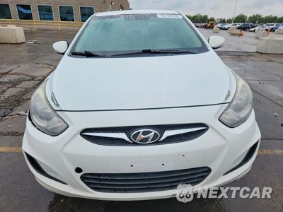 Piąte zdjęcie samochodu w środku: 2013 HYUNDAI ACCENT GLS VIN:KMHCT4AEXDU509710 - miniatura