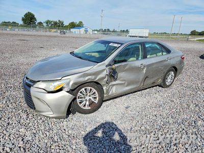 2016 TOYOTA CAMRY LE 4T4BF1FK3GR522440 - główne zdjęcie licytacji z USA - miniatura