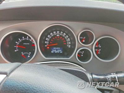 Zdjęcie 9 z 13 samochodu: 2016 TOYOTA SEQUOIA LIMITED VIN:5TDJY5G14GS127172 - miniatura