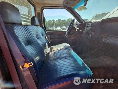 Zdjęcie 10 z 12 samochodu: 1997 CHEVROLET GMT-400 K1500 VIN:1GCEC14W8VZ190232 - miniatura