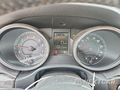 Zdjęcie 9 z 13 samochodu: 2012 JEEP GRAND CHEROKEE LAREDO VIN:1C4RJEAG0CC234977 - miniatura