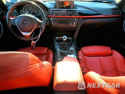Zdjęcie 8 z 12 samochodu: 2012 BMW 328 I VIN:WBA3A5C57CF452735 - miniatura