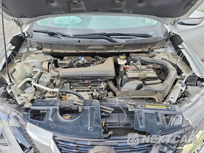 Zdjęcie 12 z 13 samochodu: 2019 NISSAN ROGUE SV VIN:KNMAT2MT3KP525575 - miniatura