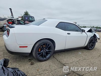 Trzecie zdjęcie samochodu z tyłu: 2018 DODGE CHALLENGER SXT VIN:2C3CDZAG7JH171962 - miniatura