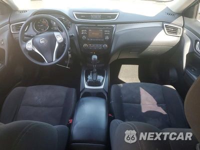 Zdjęcie 8 z 13 samochodu: 2016 NISSAN ROGUE S VIN:KNMAT2MV8GP715638 - miniatura