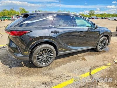 Trzecie zdjęcie samochodu z tyłu: 2025 LEXUS RX 350 BASE VIN:2T2BAMCA0SC109080 - miniatura