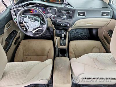 Zdjęcie 8 z 12 samochodu: 2015 HONDA CIVIC LX VIN:19XFB2F52FE111863 - miniatura