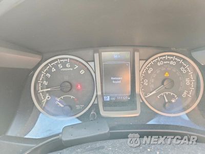 Zdjęcie 9 z 12 samochodu: 2019 TOYOTA TACOMA SR V6 VIN:3TMCZ5AN2KM224736 - miniatura
