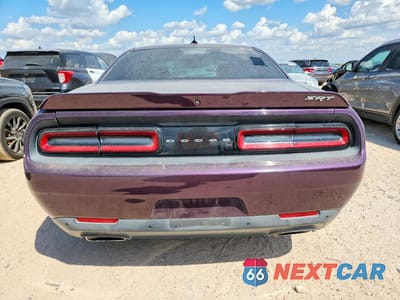 Zdjęcie 6 z 12 samochodu: 2021 DODGE CHALLENGER R/T SCAT PACK VIN:2C3CDZFJ6MH599823 - miniatura