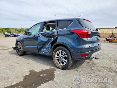 Drugie zdjęcie samochodu z przodu: 2019 FORD ESCAPE SE VIN:1FMCU9GD2KUB32456 - miniatura