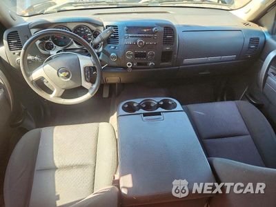 Zdjęcie 8 z 12 samochodu: 2013 CHEVROLET SILVERADO K1500 LT VIN:1GCRKSE79DZ390066 - miniatura
