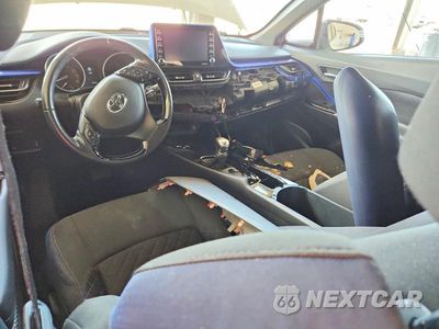 Zdjęcie 8 z 12 samochodu: 2021 TOYOTA C-HR XLE VIN:NMTKHMBXXMR125401 - miniatura