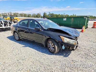 Czwarte zdjęcie samochodu z boku: 2012 HONDA ACCORD EX VIN:1HGCP2F79CA232668 - miniatura