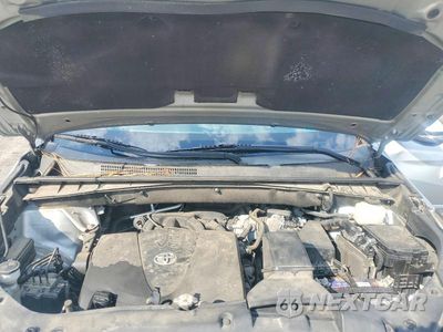 Zdjęcie 12 z 13 samochodu: 2018 TOYOTA HIGHLANDER LE VIN:5TDZZRFH2JS288326 - miniatura