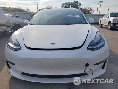 Piąte zdjęcie samochodu w środku: 2019 TESLA MODEL 3 VIN:5YJ3E1EA9KF426540 - miniatura