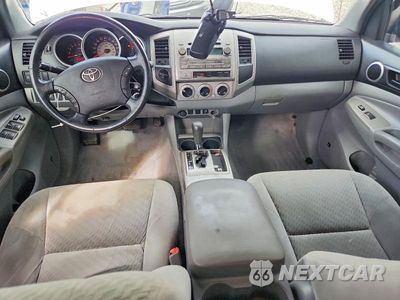Zdjęcie 8 z 12 samochodu: 2010 TOYOTA TACOMA DOUBLE CAB LONG BED VIN:5TEMU4FN9AZ688582 - miniatura
