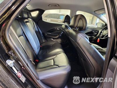 Zdjęcie 10 z 12 samochodu: 2017 HYUNDAI AZERA BASE VIN:KMHFG4JG2HA591412 - miniatura