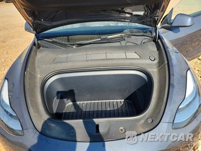 Zdjęcie 11 z 12 samochodu: 2023 TESLA MODEL Y VIN:7SAYGDEE2PA140346 - miniatura