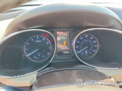 Zdjęcie 9 z 12 samochodu: 2017 HYUNDAI SANTA FE SPORT 2.0T ULTIMATE VIN:5XYZW4LA0HG484744 - miniatura