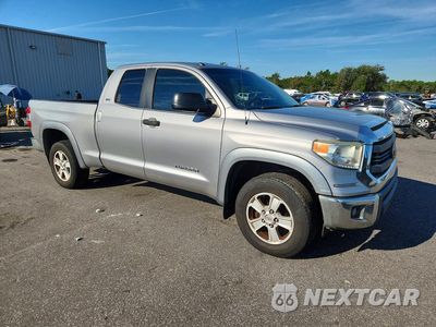 Czwarte zdjęcie samochodu z boku: 2015 TOYOTA TUNDRA SR5 VIN:5TFRM5F14FX083571 - miniatura